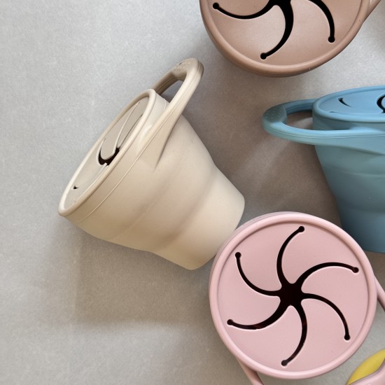 Foldable Silicone Snack Cup | Let's go out Light pink 